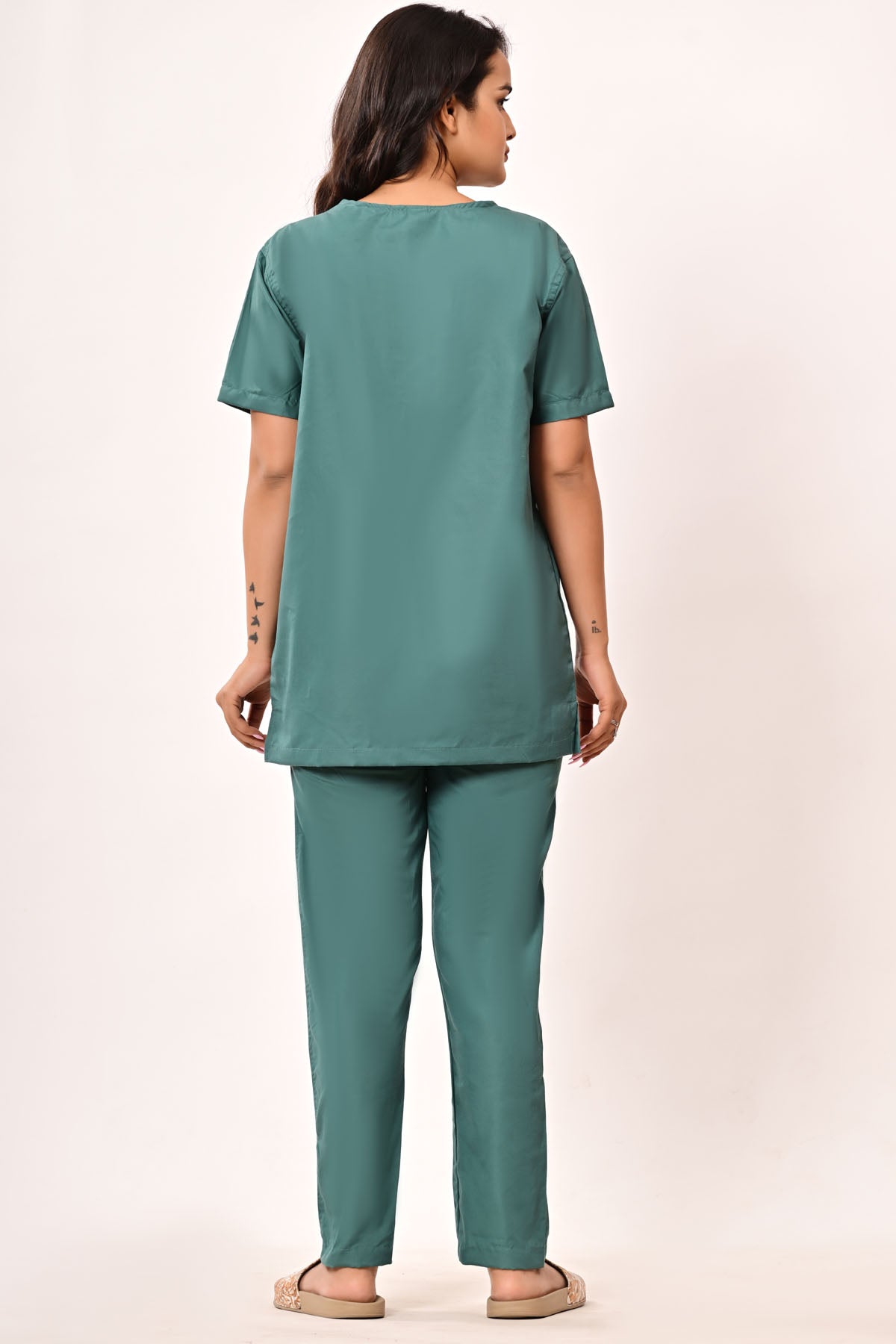 Medical Scrub Set – Poly-Cotton Blend (40/60)