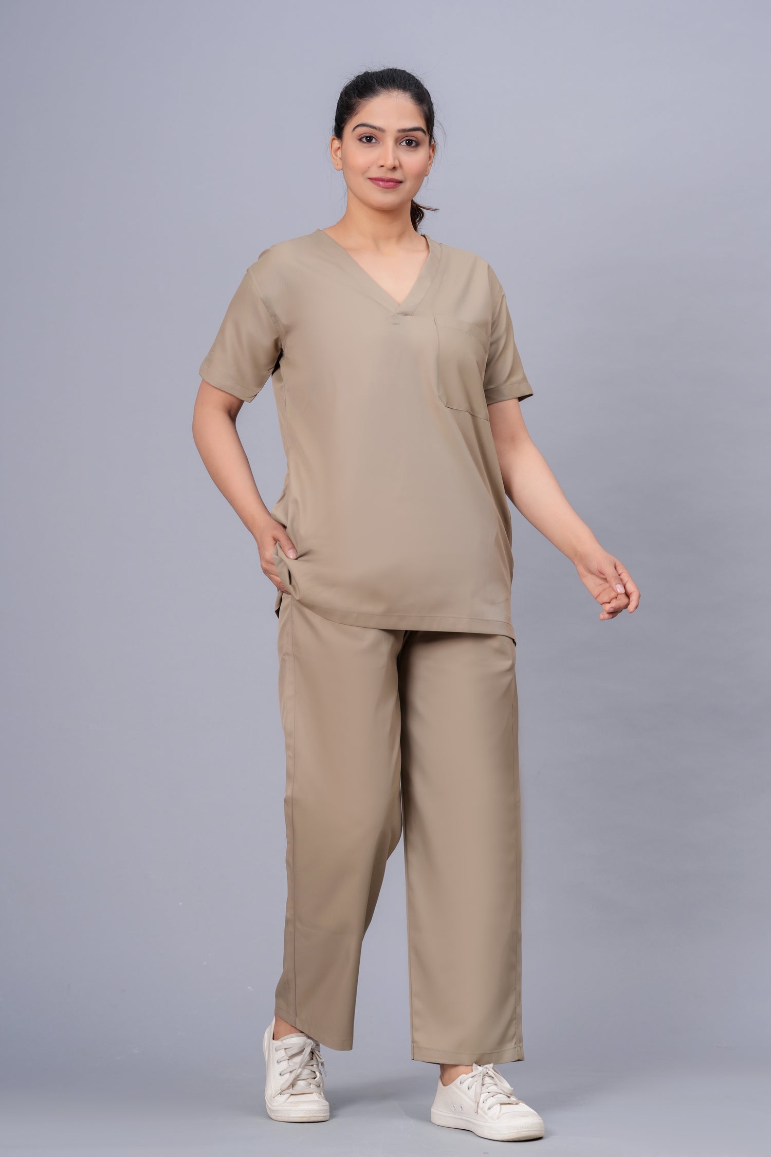 AMA Elite Wrinkle Free Scrub - Beige