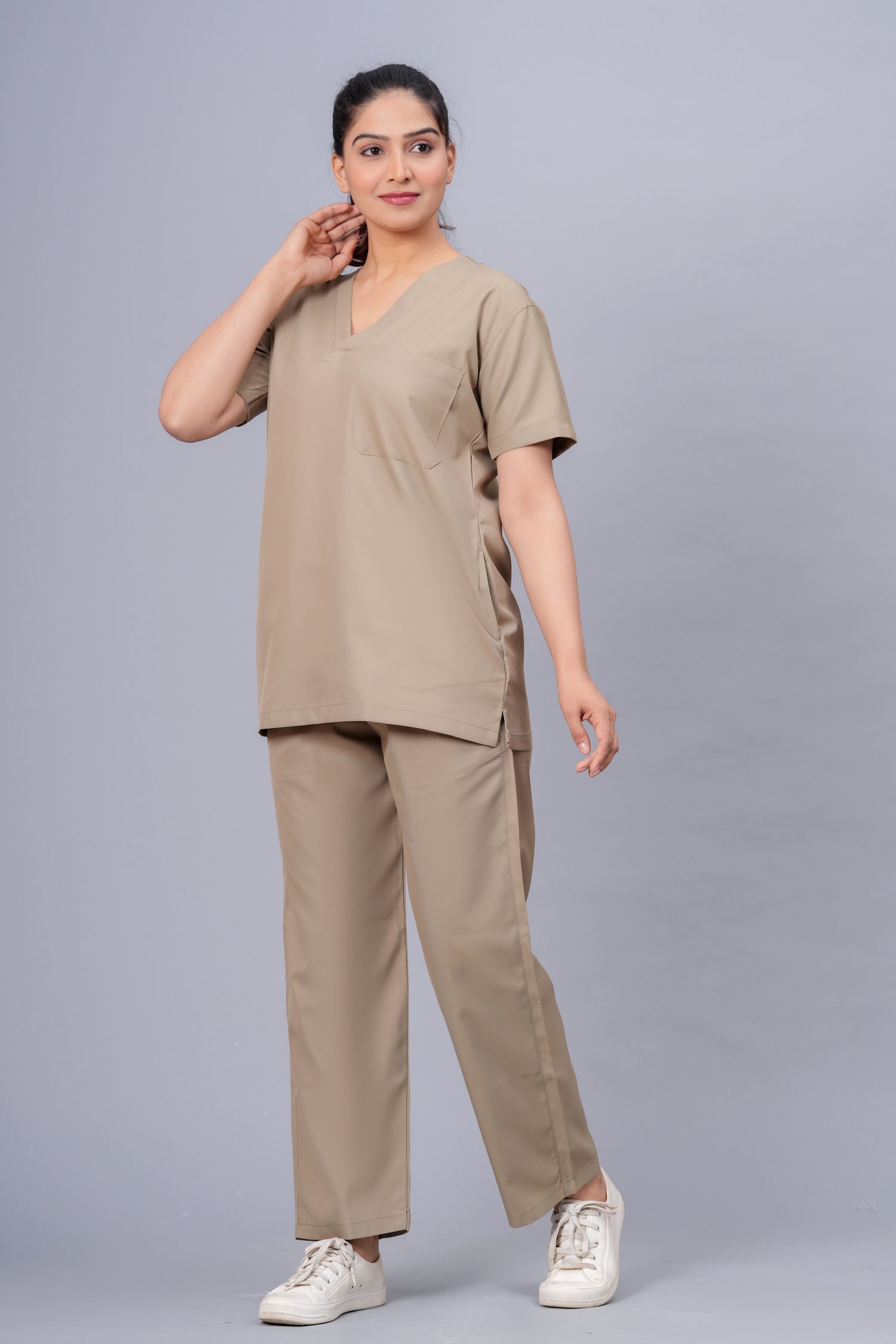 AMA Elite Wrinkle Free Scrub - Beige